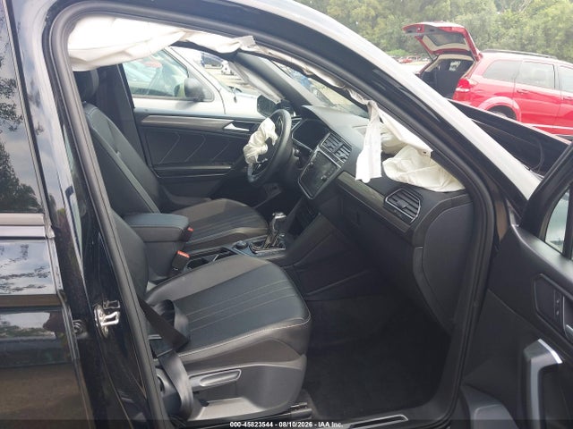 45823544 :رقم المزاد ، 3VV8B7AX9RM233484 vin ، 2024 Volkswagen Tiguan 2.0t Se R-line Black مزاد بيع