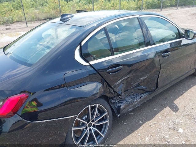 45823555 :رقم المزاد ، 3MW5R7J05L8B07863 vin ، 2020 Bmw 330i Xdrive مزاد بيع