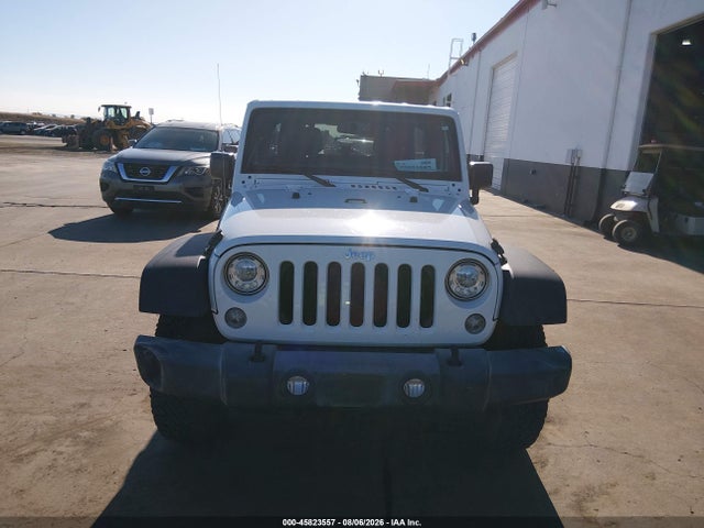 1C4BJWFG2HL509563 Jeep Wrangler Unlimited Rubicon