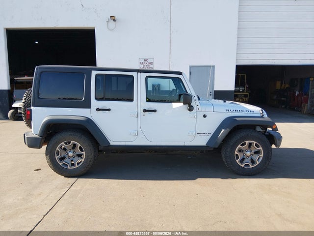 1C4BJWFG2HL509563 Jeep Wrangler Unlimited Rubicon
