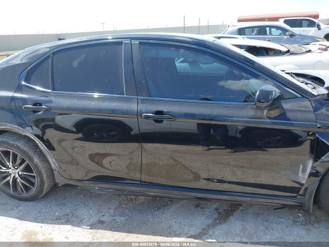 2021 Toyota Camry Se მანქანა იყიდება აუქციონზე, vin: 4T1G11AKXMU513882, აუქციონის ნომერი: 45823579