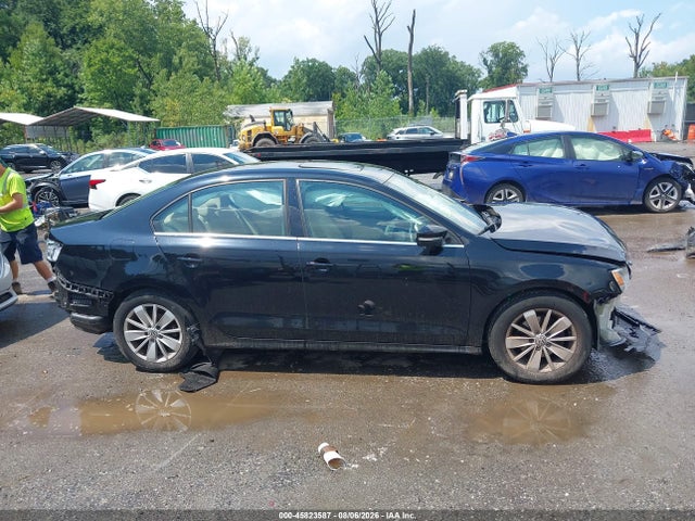 2015 Volkswagen Jetta 2.0l Tdi Se მანქანა იყიდება აუქციონზე, vin: 3VWLA7AJ5FM325403, აუქციონის ნომერი: 45823587