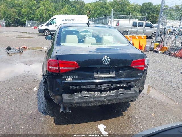 2015 Volkswagen Jetta 2.0l Tdi Se მანქანა იყიდება აუქციონზე, vin: 3VWLA7AJ5FM325403, აუქციონის ნომერი: 45823587