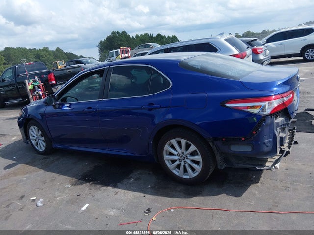 Aukcja sprzedaży 2018 Toyota Camry Le, vin: 4T1B11HK6JU659806, numer aukcji: 45823596