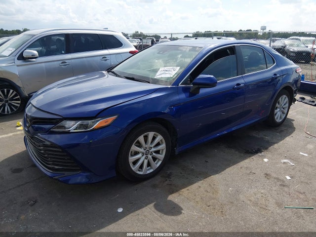 Aukcja sprzedaży 2018 Toyota Camry Le, vin: 4T1B11HK6JU659806, numer aukcji: 45823596