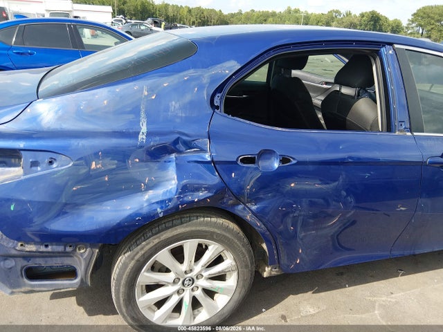 Aukcja sprzedaży 2018 Toyota Camry Le, vin: 4T1B11HK6JU659806, numer aukcji: 45823596