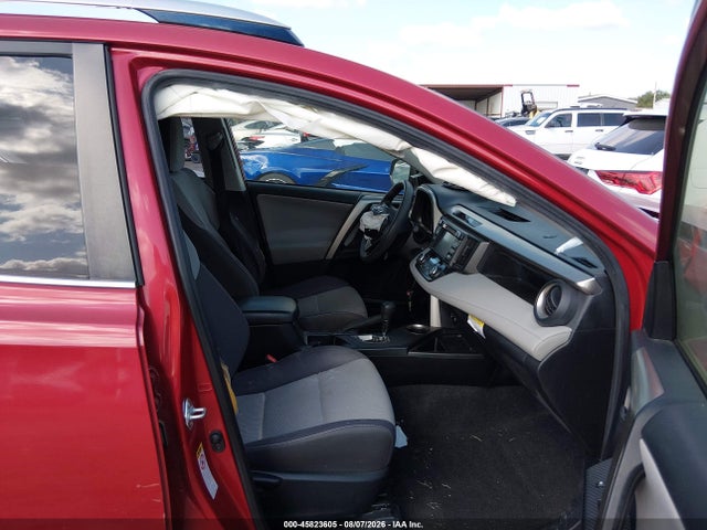 45823605 :رقم المزاد ، JTMWFREVXFD059270 vin ، 2015 Toyota Rav4 Xle مزاد بيع