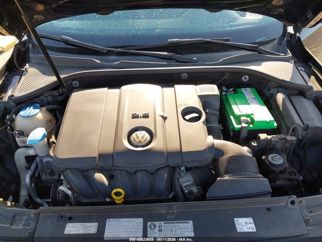 2014 Volkswagen Passat 2.5l Wolfsburg Edition მანქანა იყიდება აუქციონზე, vin: 1VWAP7A31EC007284, აუქციონის ნომერი: 45823609