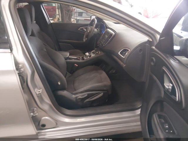 1C3CCCAB1FN691786 Chrysler 200 Limited