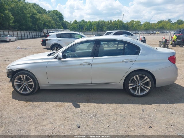 45823637 :رقم المزاد ، WBA8B9C57HK884587 vin ، 2017 Bmw 330i مزاد بيع