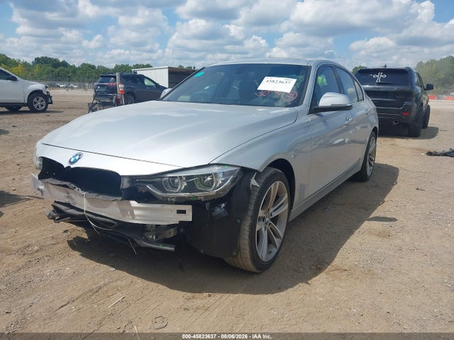 45823637 :رقم المزاد ، WBA8B9C57HK884587 vin ، 2017 Bmw 330i مزاد بيع