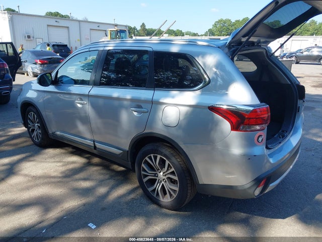 Продаж на аукціоні авто 2017 Mitsubishi Outlander Se/sel, vin: JA4AZ3A33HZ007532, номер лоту: 45823648