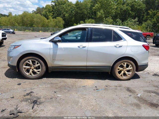 Продажа на аукционе авто 2018 Chevrolet Equinox Premier, vin: 3GNAXMEV9JS595590, номер лота: 45823669