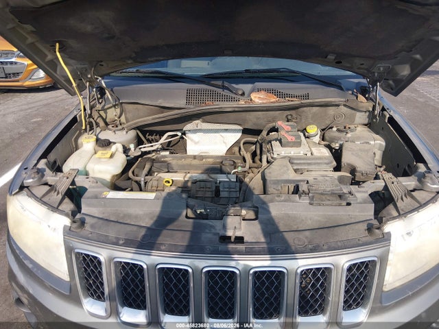 45823680 :رقم المزاد ، 1J4NT1FA9BD236428 vin ، 2011 Jeep Compass مزاد بيع
