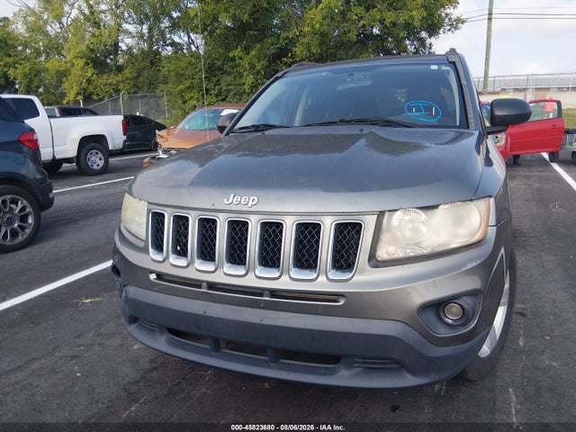 45823680 :رقم المزاد ، 1J4NT1FA9BD236428 vin ، 2011 Jeep Compass مزاد بيع