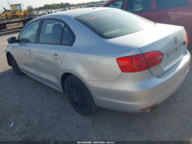 45823696 :رقم المزاد ، 3VWDX7AJ9CM323930 vin ، 2012 Volkswagen Jetta 2.5l Se مزاد بيع