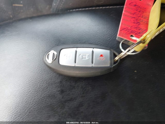 Auction sale of the 2015 Nissan Rogue Sv, vin: 5N1AT2MV3FC822324, lot number: 45823703