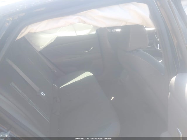 45823713 :رقم المزاد ، 5NPLS4AG6NH072874 vin ، 2022 Hyundai Elantra Sel مزاد بيع