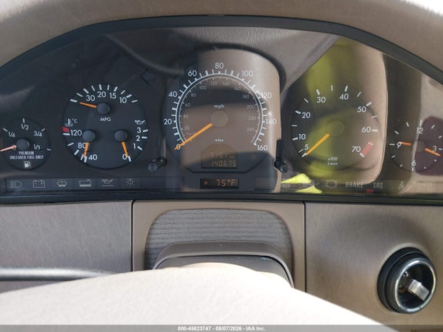 45823747 :رقم المزاد ، WDBGA33G2XA419721 vin ، 1999 Mercedes-benz S 320 مزاد بيع