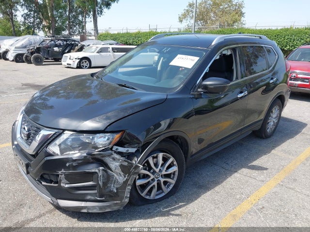 Nissan ROGUE SV 2017 KNMAT2MT6HP531282 Image 2