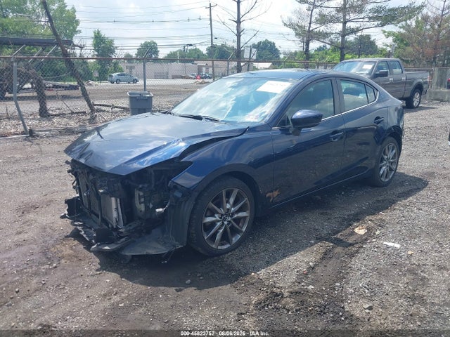 2018 Mazda Mazda3 Grand Touring მანქანა იყიდება აუქციონზე, vin: 3MZBN1W30JM163485, აუქციონის ნომერი: 45823752