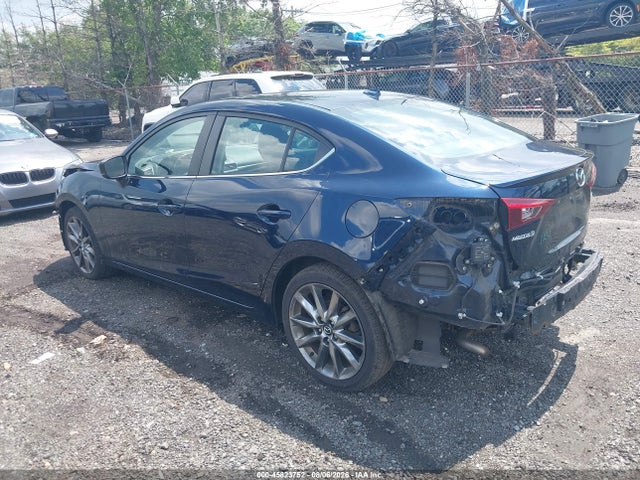 2018 Mazda Mazda3 Grand Touring მანქანა იყიდება აუქციონზე, vin: 3MZBN1W30JM163485, აუქციონის ნომერი: 45823752