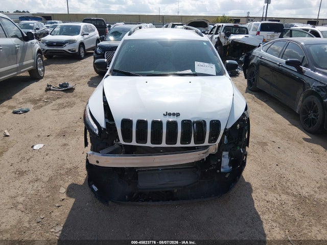 2017 Jeep Cherokee Altitude მანქანა იყიდება აუქციონზე, vin: 1C4PJLAB9HW642142, აუქციონის ნომერი: 45823776