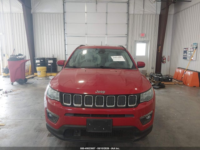 45823807 :رقم المزاد ، 3C4NJCBB7MT510101 vin ، 2021 Jeep Compass Latitude Fwd مزاد بيع
