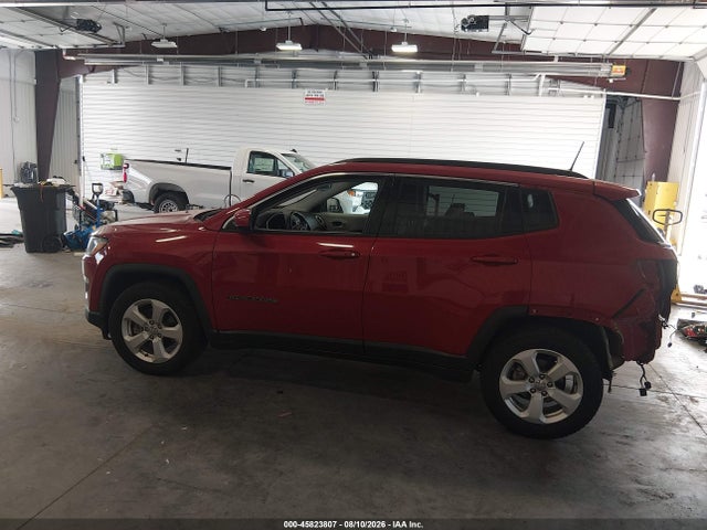 45823807 :رقم المزاد ، 3C4NJCBB7MT510101 vin ، 2021 Jeep Compass Latitude Fwd مزاد بيع