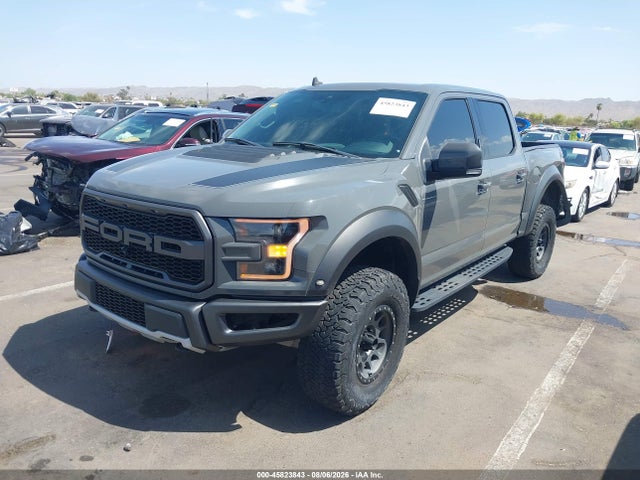 Ford F-150 Raptor 2020 1FTFW1RG2LFC65647 Image 2