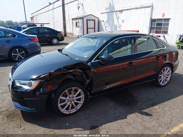 45823898 :رقم المزاد ، WAUEFGFF2F1108094 vin ، 2015 Audi A3 2.0t Premium مزاد بيع