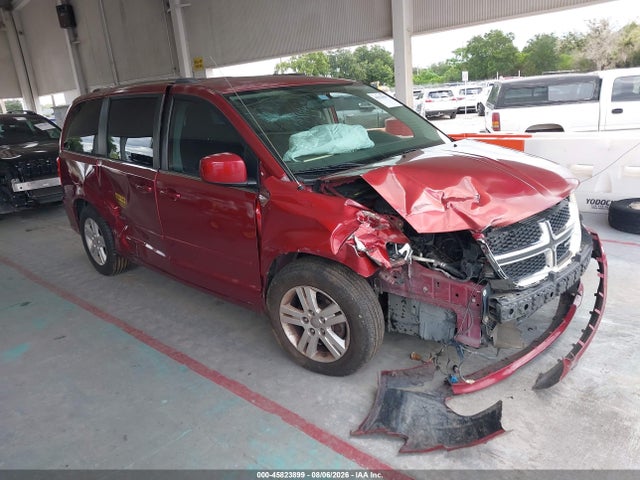 45823899 :رقم المزاد ، 2D4RN5DG1BR663179 vin ، 2011 Dodge Grand Caravan Crew مزاد بيع