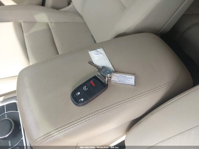 Продажа на аукционе авто 2020 Jeep Grand Cherokee Laredo E 4x4, vin: 1C4RJFAG1LC443991, номер лота: 45823905