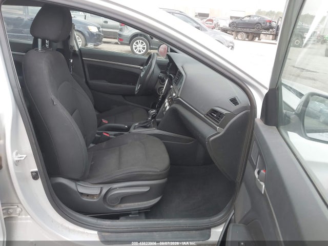 Продаж на аукціоні авто 2019 Hyundai Elantra Sel, vin: 5NPD84LFXKH480443, номер лоту: 45823906