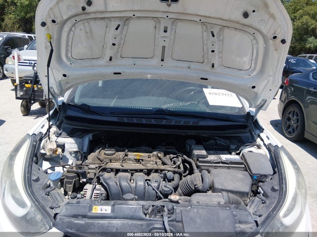 Hyundai ELANTRA SE 2016 5NPDH4AE2GH696532 Image 10