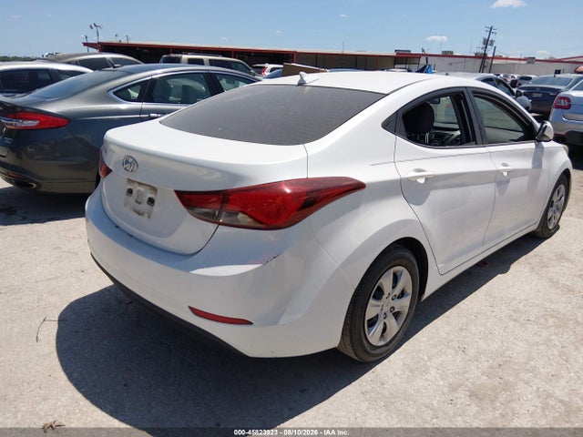 Продажа на аукционе авто 2016 Hyundai Elantra Se, vin: 5NPDH4AE2GH696532, номер лота: 45823923