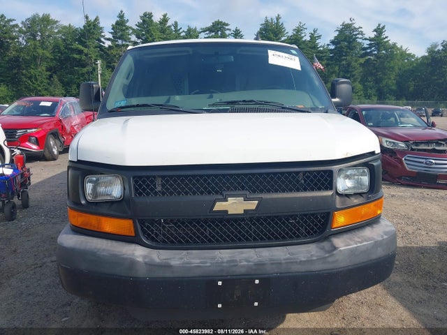 Chevrolet Express 2500 Work Van 2016 1GCWGAFF8G1335423 Image 12