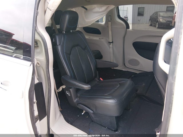 Aukcja sprzedaży 2021 Chrysler Pacifica Touring L, vin: 2C4RC1BG2MR528696, numer aukcji: 45823996