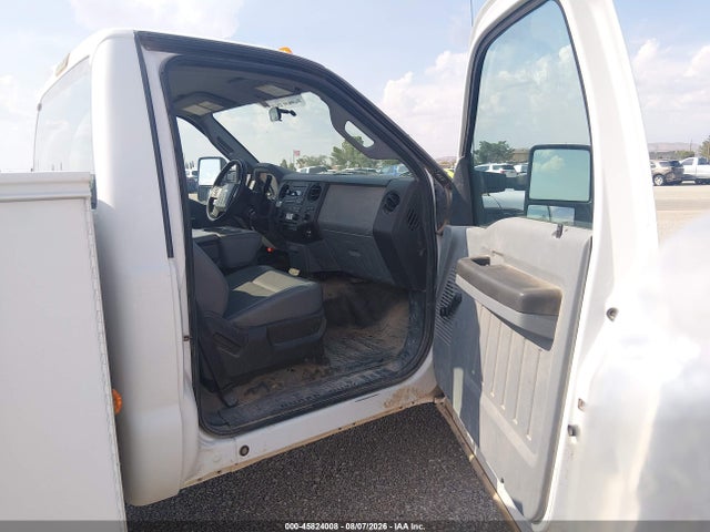 Продаж на аукціоні авто 2016 Ford F-350 Chassis Xl, vin: 1FDRF3HT4GEC86675, номер лоту: 45824008