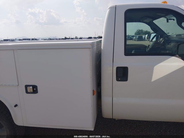 Продаж на аукціоні авто 2016 Ford F-350 Chassis Xl, vin: 1FDRF3HT4GEC86675, номер лоту: 45824008