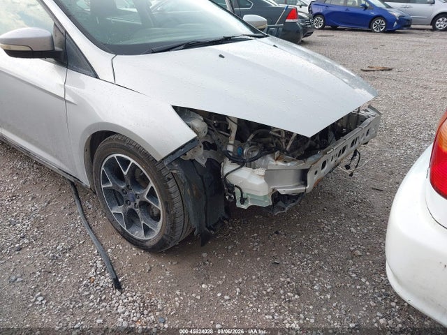 1FADP3M29HL257023 Ford FOCUS SEL