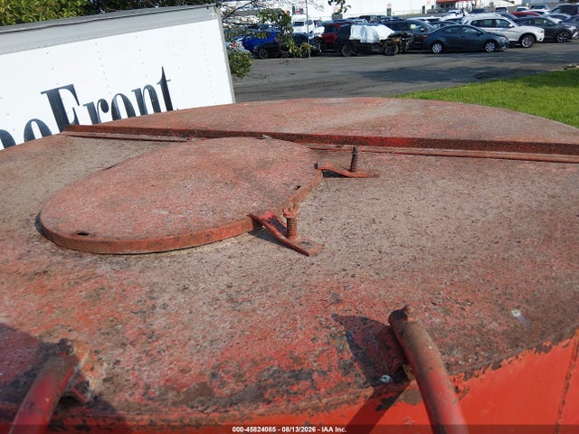 45824085 :رقم المزاد ، 16200005508 vin ، 1975 Massey Ferguson Mf15 Feed Grinder مزاد بيع