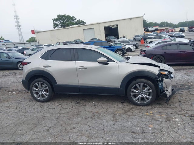 45824134 :رقم المزاد ، 3MVDMBBL8NM458283 vin ، 2022 Mazda Cx-30 Select مزاد بيع