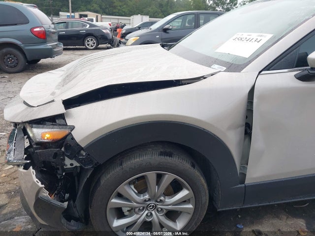 45824134 :رقم المزاد ، 3MVDMBBL8NM458283 vin ، 2022 Mazda Cx-30 Select مزاد بيع