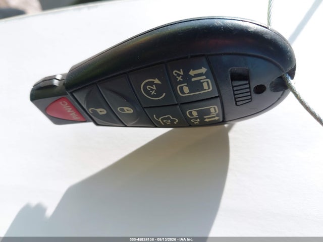 Продажа на аукционе авто 2016 Chrysler Town & Country Limited, vin: 2C4RC1JG6GR136066, номер лота: 45824138