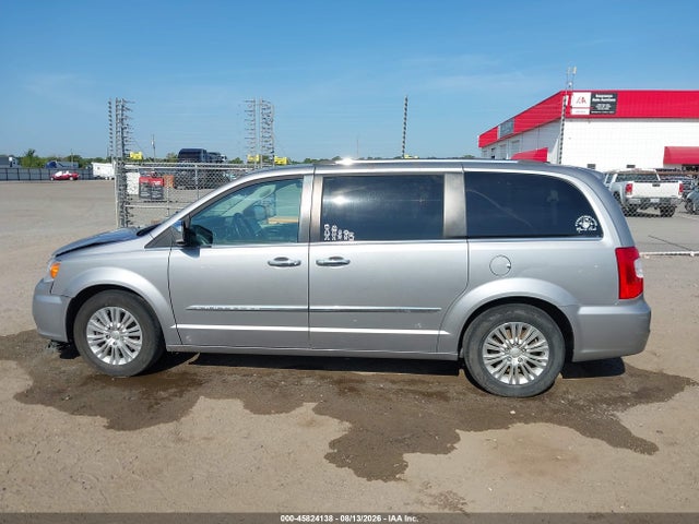 Продажа на аукционе авто 2016 Chrysler Town & Country Limited, vin: 2C4RC1JG6GR136066, номер лота: 45824138