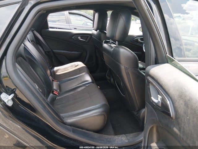 Продажа на аукционе авто 2015 Chrysler 200 S, vin: 1C3CCCBB3FN557456, номер лота: 45824150