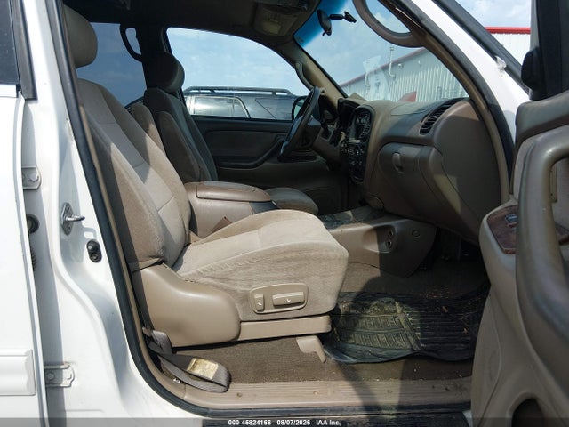 45824166 :رقم المزاد ، 5TDZT34A33S167411 vin ، 2003 Toyota Sequoia Sr5 V8 مزاد بيع