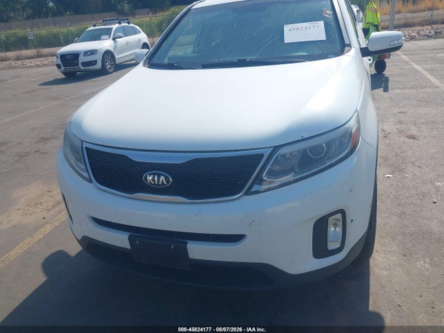 KIA SORENTO LX 2015 5XYKTCA64FG570669 Image 6