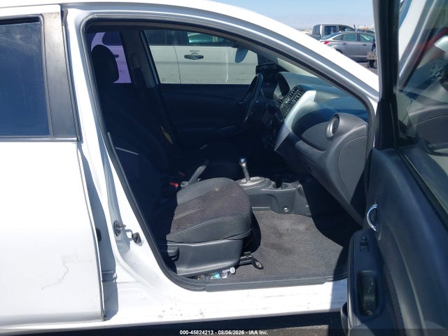 3N1CN7APXHL834362 Nissan Versa 1.6 Sv